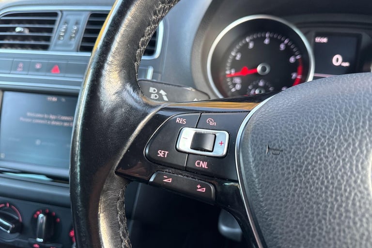 2017 Volkswagen Polo 1.0 Match Edition Euro 6 (s/s) 5dr Hatchback PETROL Manual