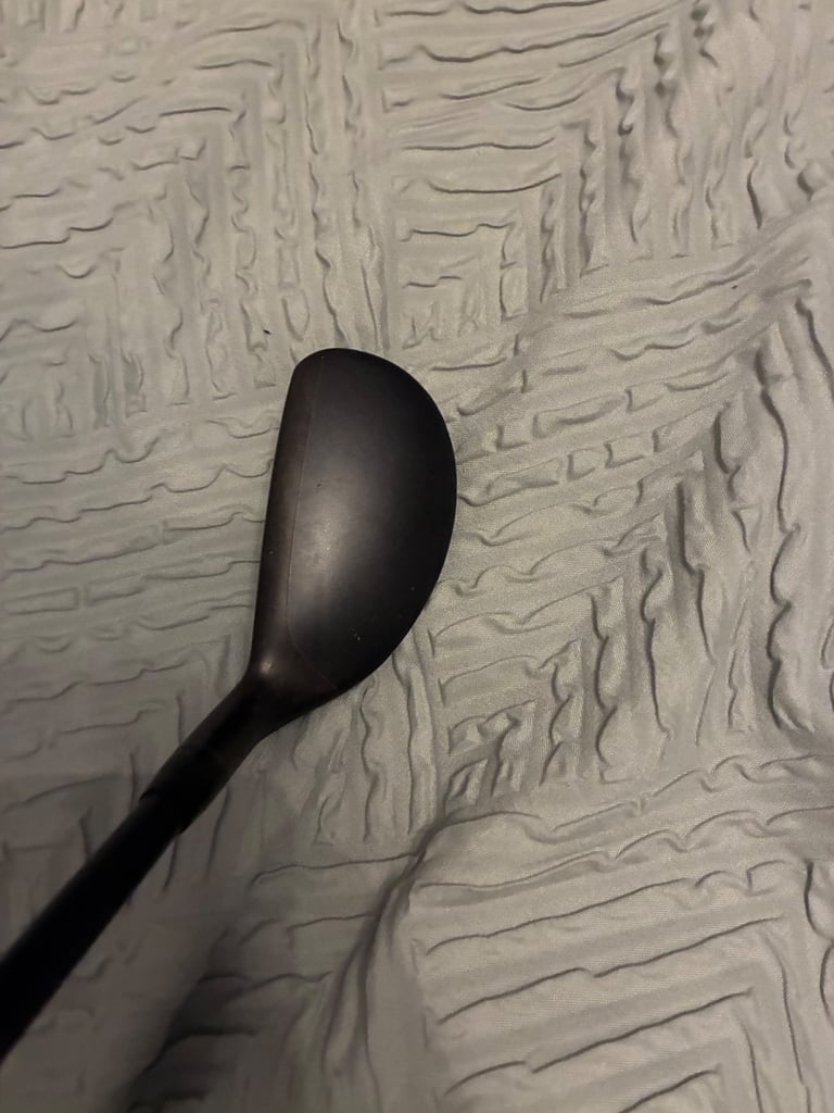 Ping i25 17degree hybrid. Stiff shaft. 