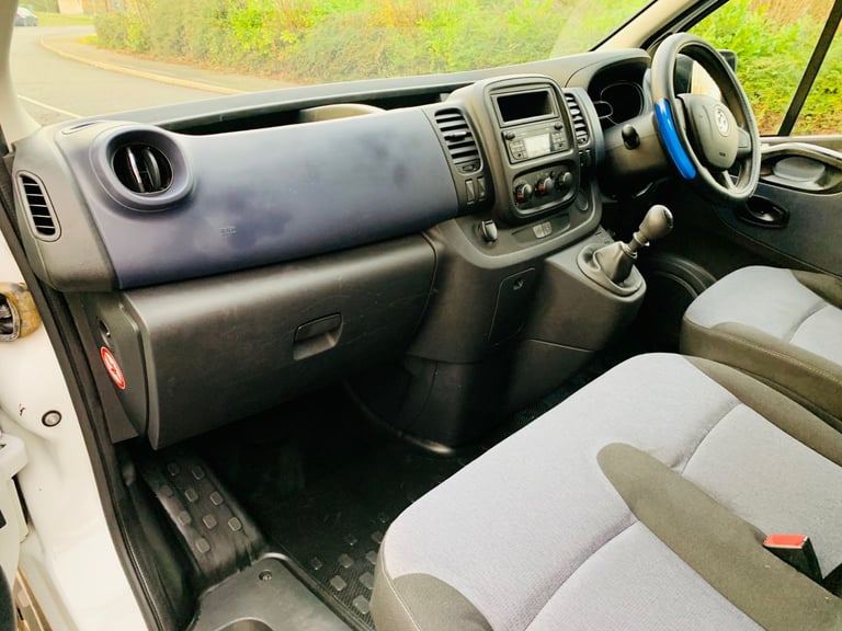 2014 1.6 CDTI EX BT VAUXHALL VIVARO VAN LOW 113000 MILES MOT till 8/2026 TRAFIC NV300 NO VAT