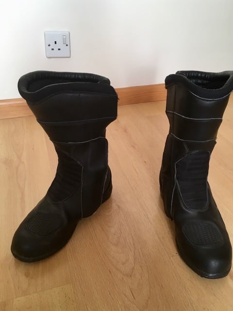 image for Ladies or Mens motorcycle boots Size 7/40