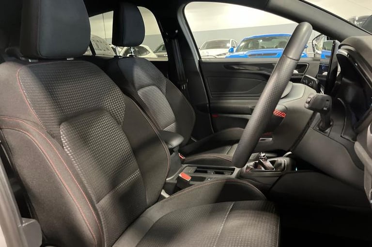 2024 Ford Focus 1.0 EcoBoost Hybrid mHEV ST-Line 5dr HATCHBACK PETROL Manual