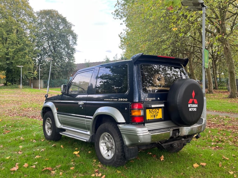 2005 Mitsubishi Pajero 2.8TD AUTOMATIC*WOW ONLY 73,302 WARRANTED LOW MILES*HPI CLEAR*CUSTOM SEATS...