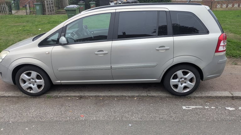 image for Vauxhall ZAFIRA, 2008, Manual, 1.6, 5 doors