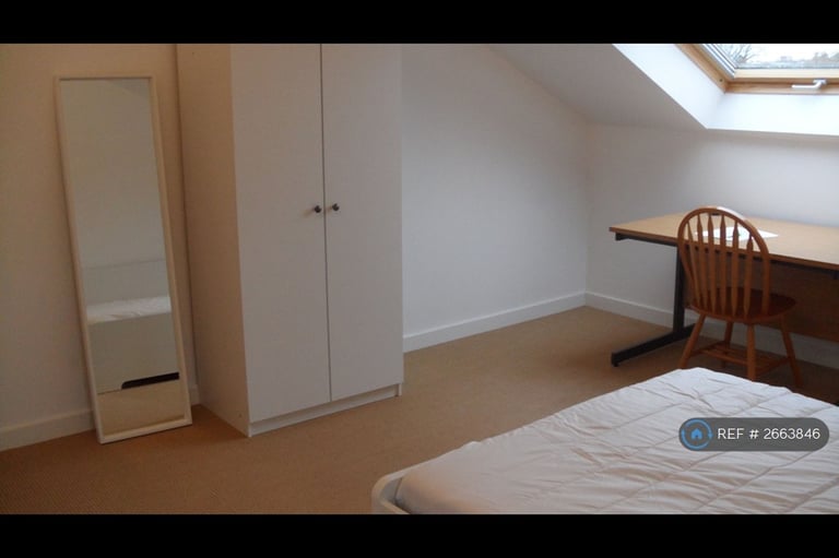 1 bedroom in Silk Mills Road, Taunton, TA1 (#2663846)