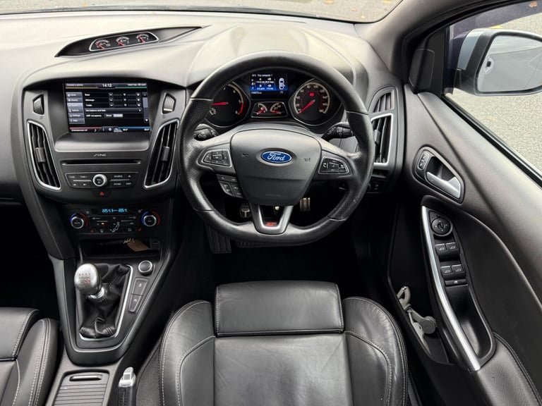 2015 Ford Focus 2.0 TDCi ST-3 Euro 6 (s/s) 5dr Diesel