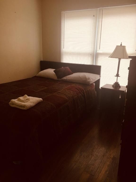 Spacious and Cosy Double Room for Rent in - BL4 9TL
