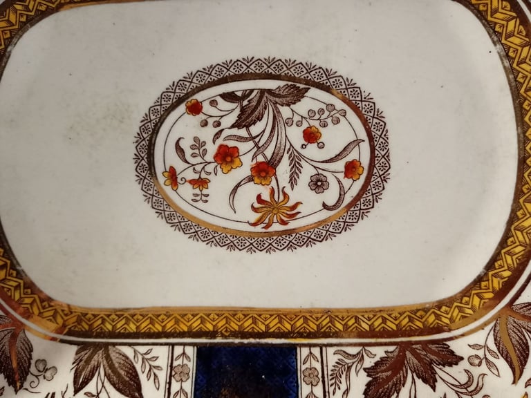 Ceramic pottery tureen 