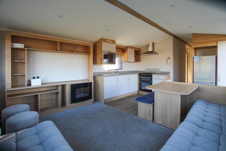 Willerby Kelston 2021 static caravan sited at New Beach, Dymchurch, Kent. DG/CH
