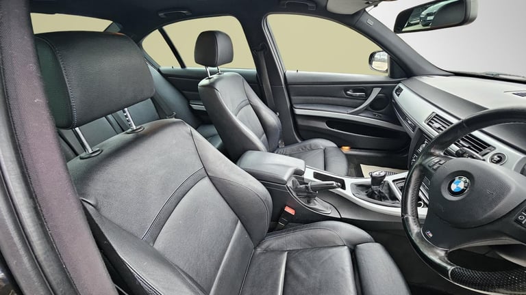 2011 BMW 3 Series 318i Sport Plus Edition 4dr SALOON PETROL Manual