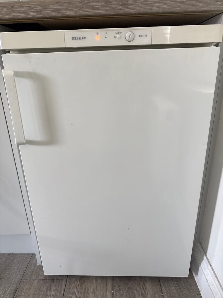 Miele - Under Counter - Freezer