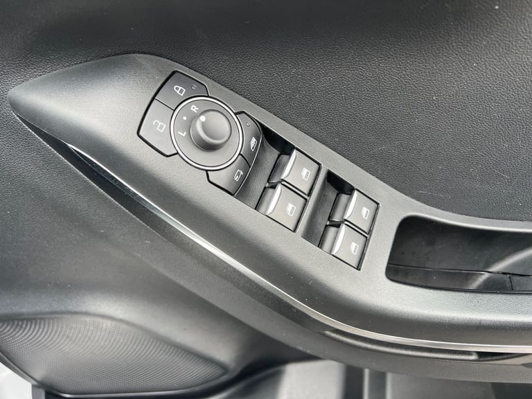 2022 Ford Puma 1.0 EcoBoost Hybrid mHEV 155 ST-Line Vignale 5dr HATCHBACK PETROL Manual