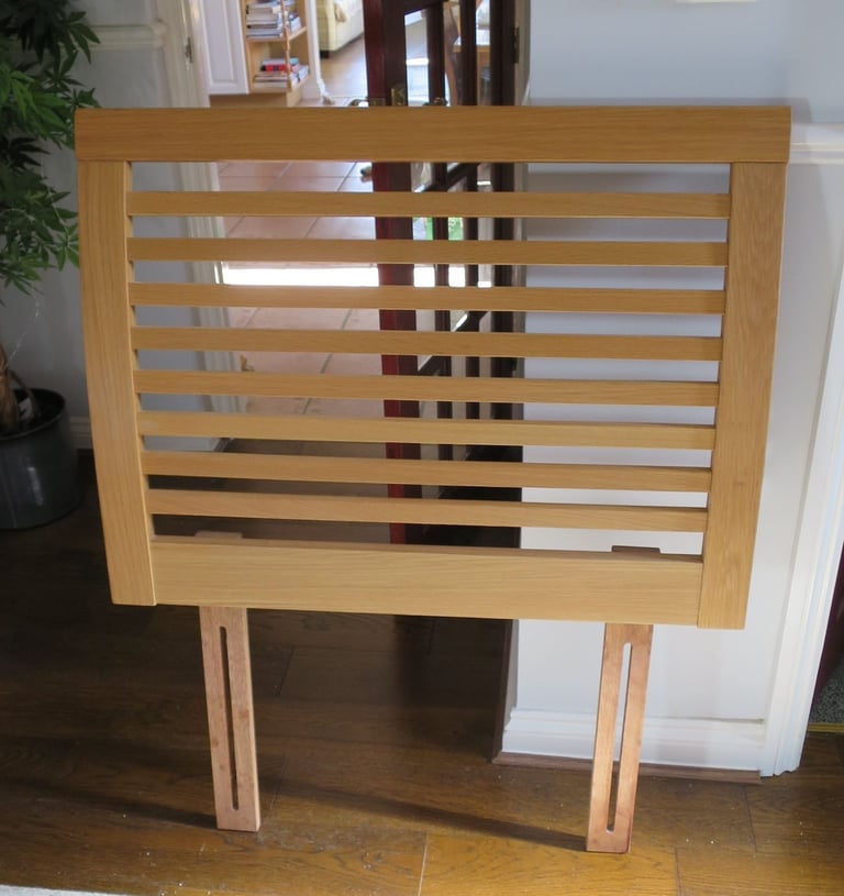 Single Bed Wooden Headboard