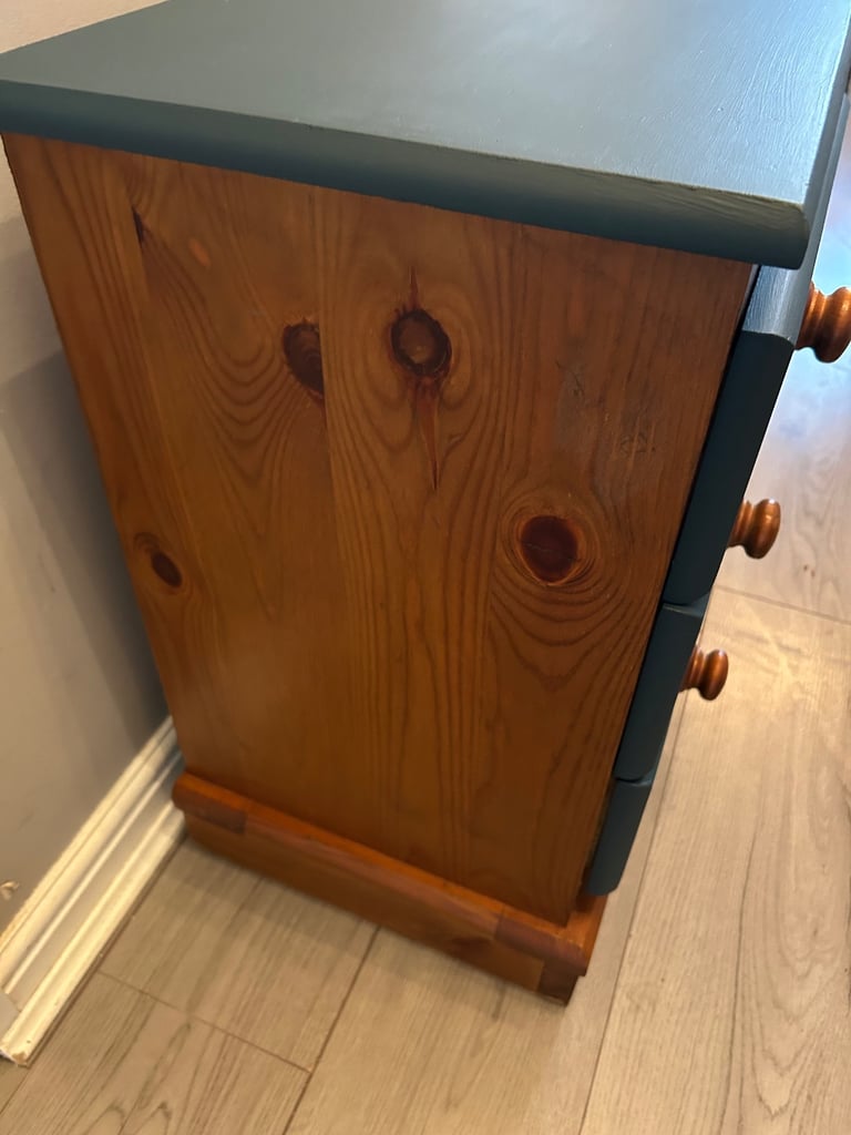 Single pine bedside drawers 