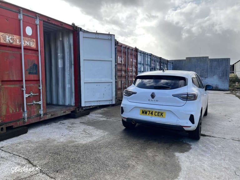 Shipping Container to rent in Redditch (B97) | Stashbee