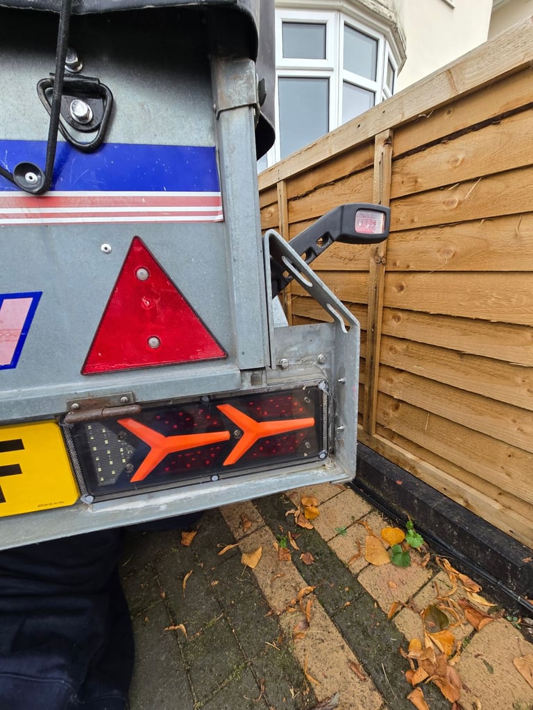 Ultimate camping off-grid galvanised trailer 5x3. With solar panel, powerpack, fully rebuilt