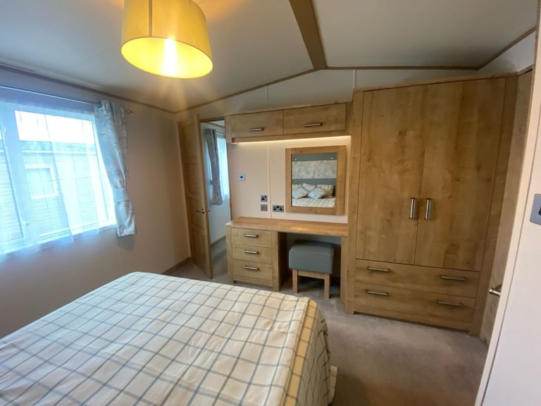 Luxury static caravan holiday home lodge at Swainby Country Park - All year access