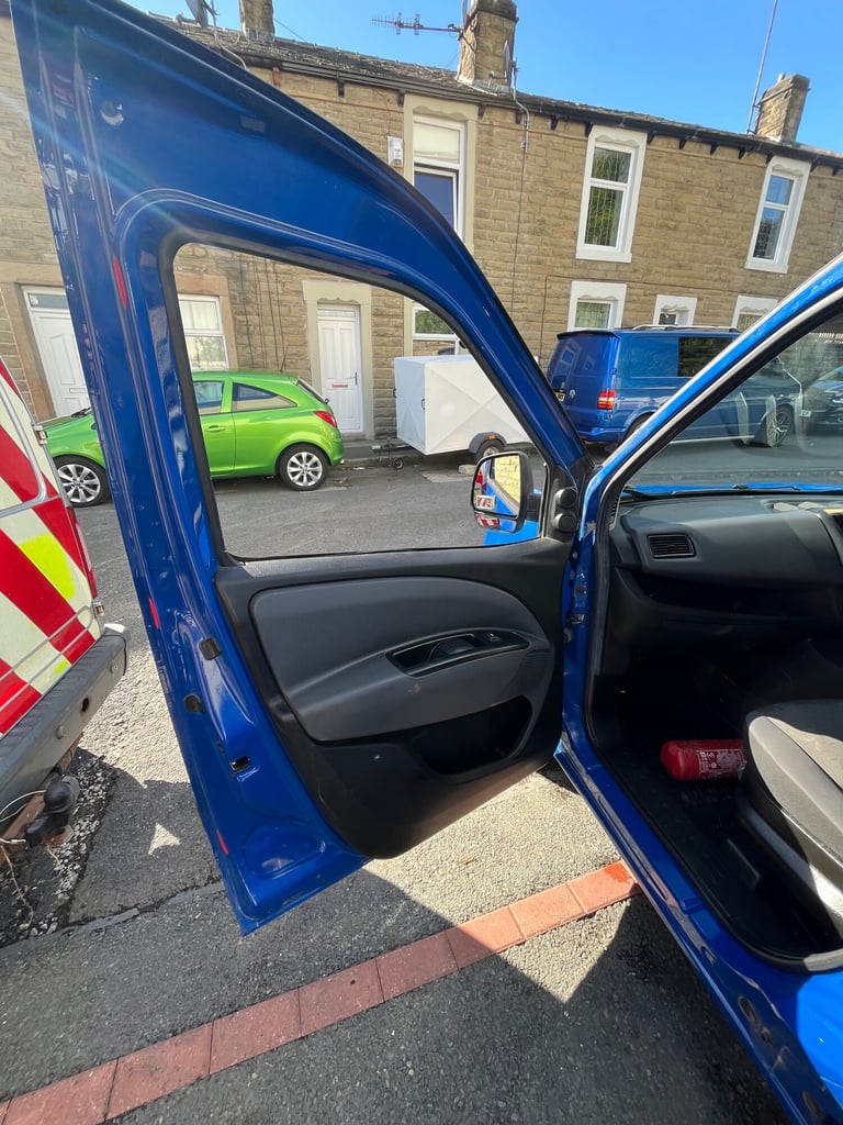 2015 Fiat Doblo 1.3 Multijet 16V SX Van Start Stop PANEL VAN Diesel Manual