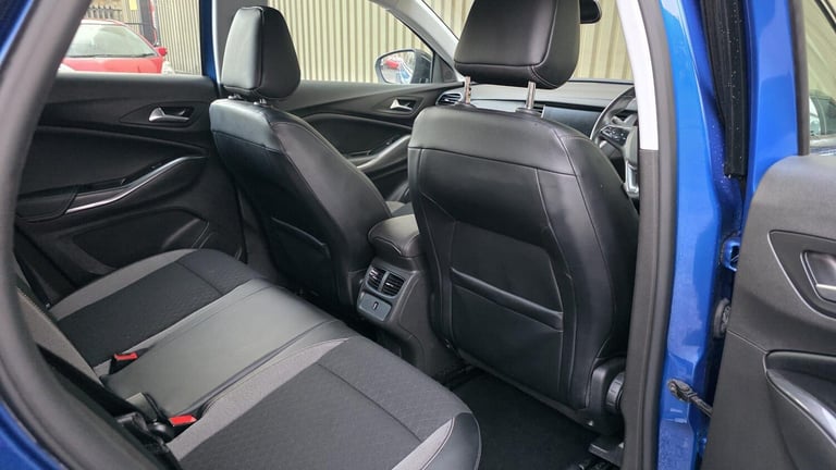 2019 Vauxhall Grandland X 1.2 Turbo Sport Nav Euro 6 (s/s) 5dr HATCHBACK Petrol Manual