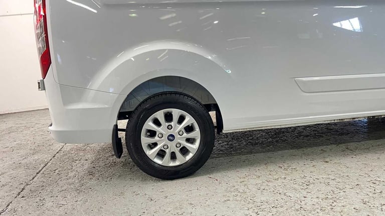 2023 Ford Transit Custom 2.0 EcoBlue 130ps Low Roof Limited Van Van Diesel Manual
