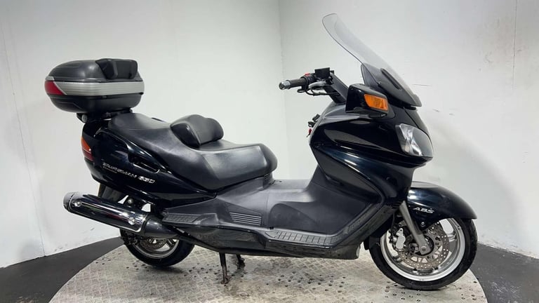 Suzuki Burgman 650 AN 2004 18K NON RUNNING MAXI SCOOTER PROJECT SCOOTER 650CC TW