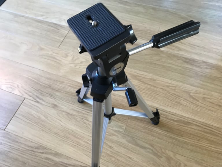 CAMERA TRIPOD made from light weight aluminium 