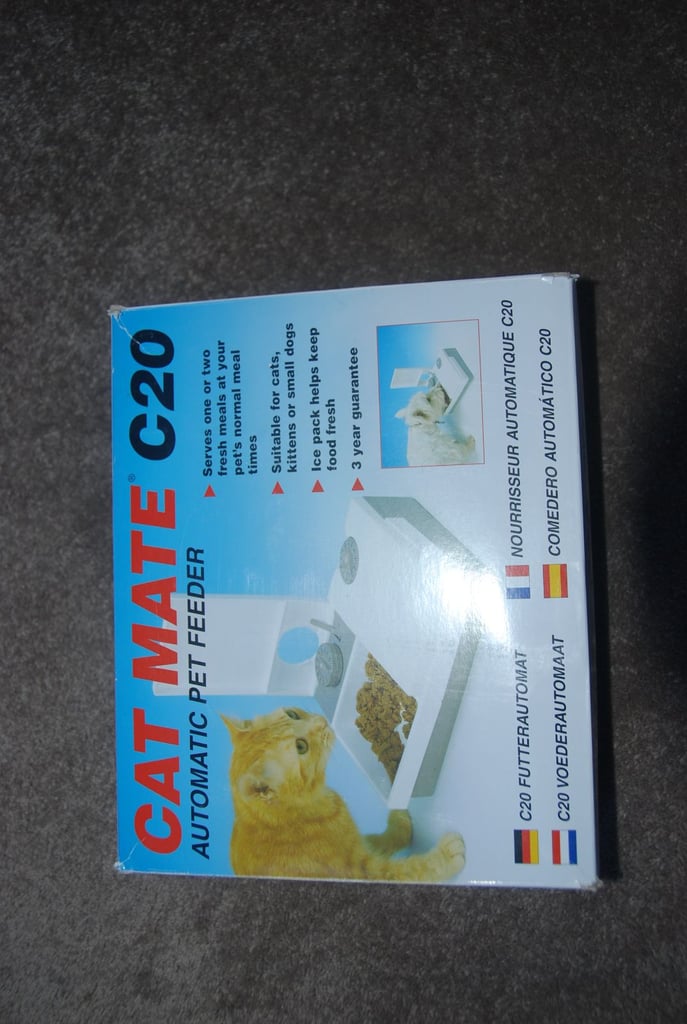 image for Cat Mate wet food feeder.