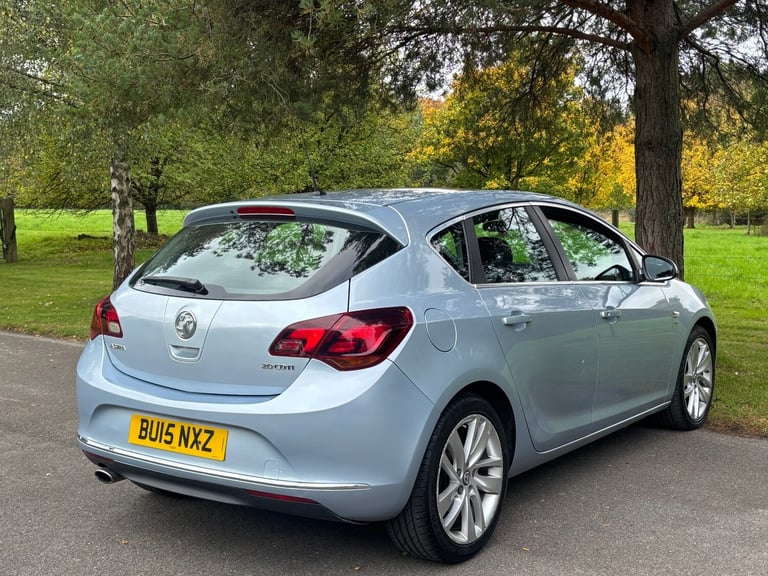 2015 Vauxhall Astra 2.0 CDTi 16V ecoFLEX SRi 5dr HATCHBACK Diesel Manual
