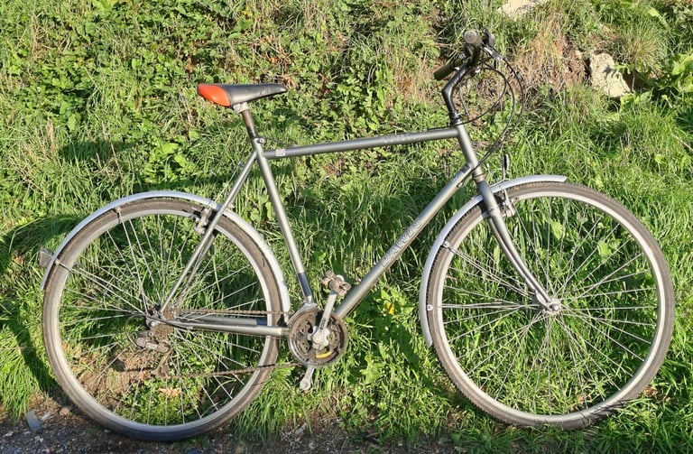 image for Lovely Dawes hybrid road bike