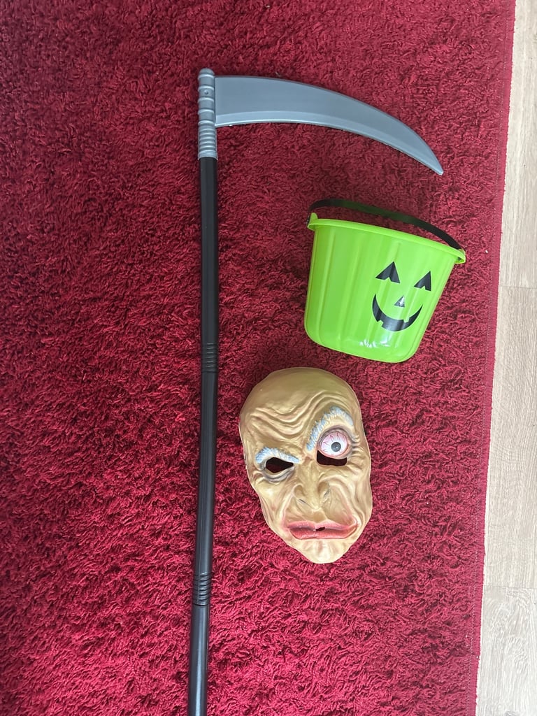 Halloween props mask scythe le3 collection only 