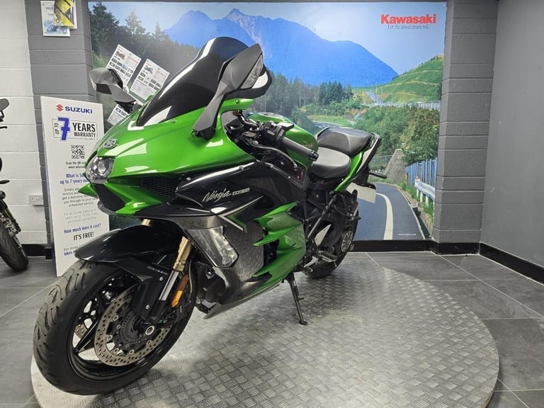 KAWASAKI NINJA H2 SX TOURER