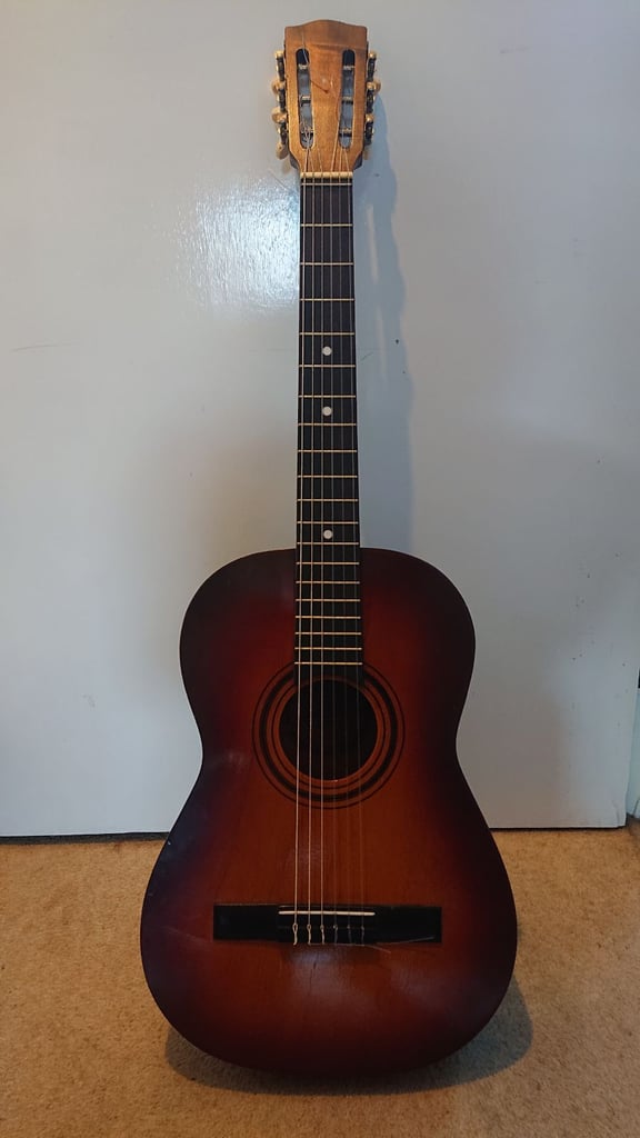 Vintage Encore Classical Acoustic Guitar 