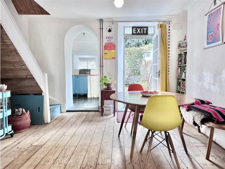 🌿 Beautiful Light-Filled characterful Double 🌿