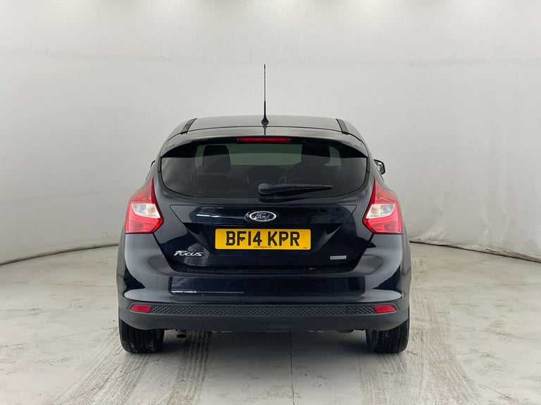 2014 Ford Focus 1.0 Focus Zetec T 5dr Hatchback Petrol Manual