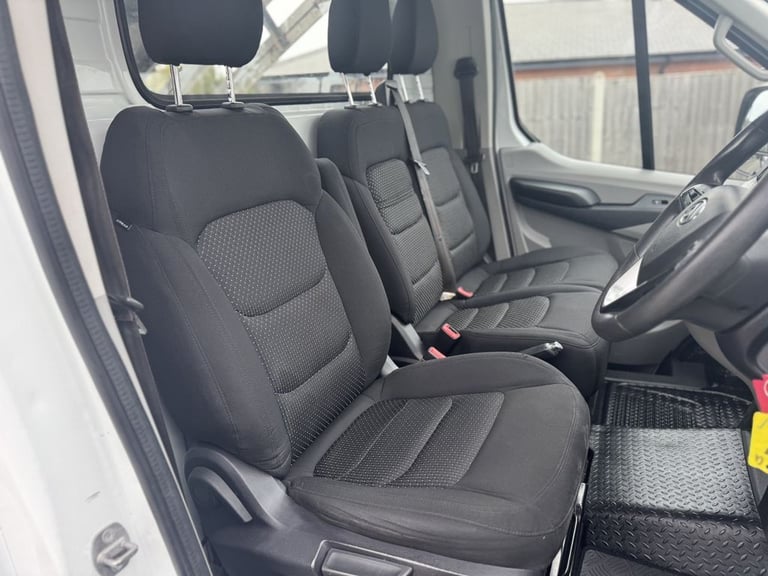 2022 Maxus Deliver 9 BASE MH C/C CHASSIS CAB Diesel Manual