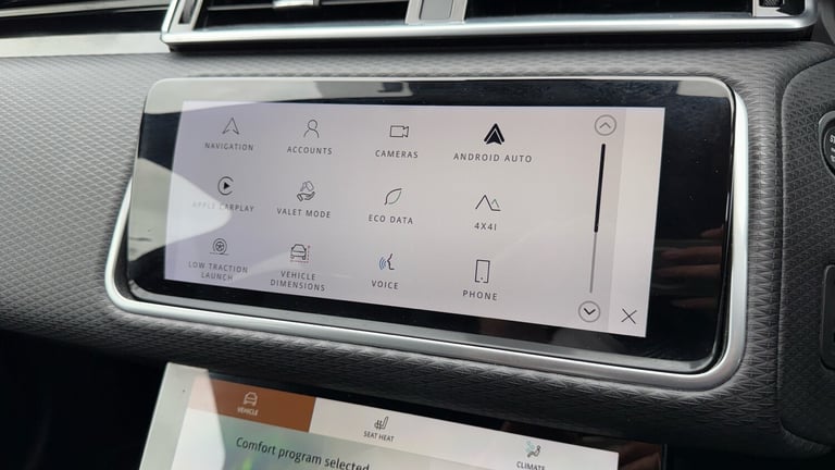 2022 Land Rover Range Rover Velar 2.0 D200 R-Dynamic SE 5dr Auto With Heated