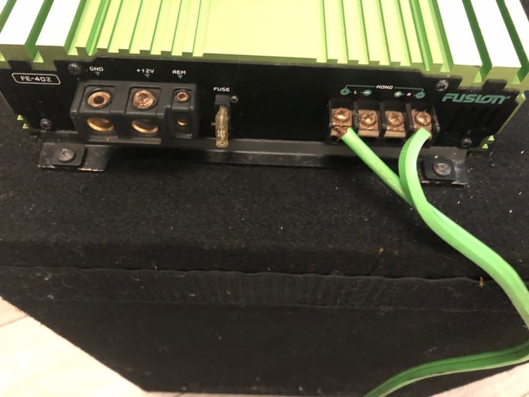 Fusion subwoofer and amp 