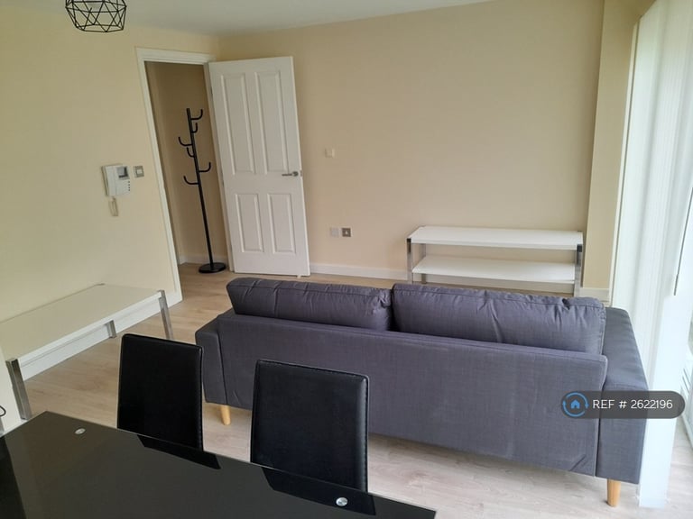 1 bedroom flat in Concord Street, Leeds Town Centre, LS2 (1 bed) (#2622196)