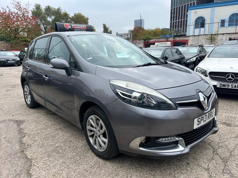 2013 Renault Scenic 1.5 dCi Dynamique TomTom EDC Euro 5 5dr MPV Diesel Automatic
