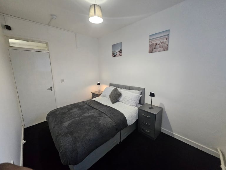 Short Term Rental Stay in Liverpool 1BR-F6