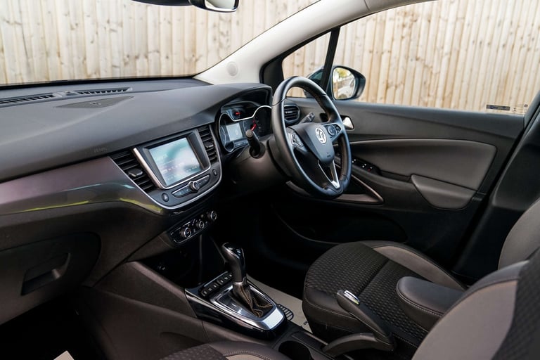 2017 Vauxhall Crossland X 1.2 Crossland X Elite T S/S Auto 5dr SUV Petrol Automatic