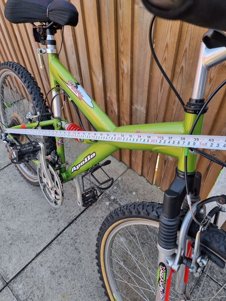 APOLLO GURU BIKE, GREAT CONDITION LOOKS AS NEW FULL SUSPENSION 26" WHEELS