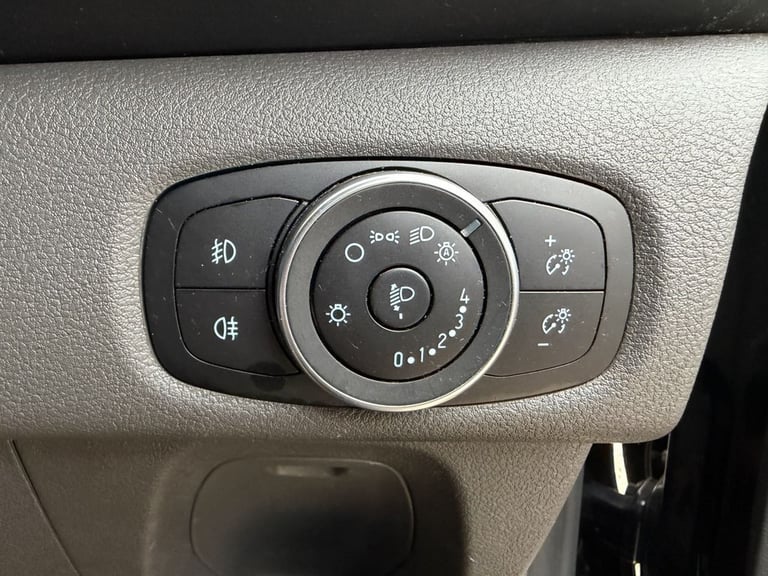 2022 Ford Transit Custom 2.0 EcoBlue 130ps Low Roof Limited Van PANEL VAN DIESEL Manual