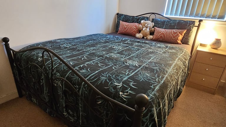 image for King size metal bed frame with mattress