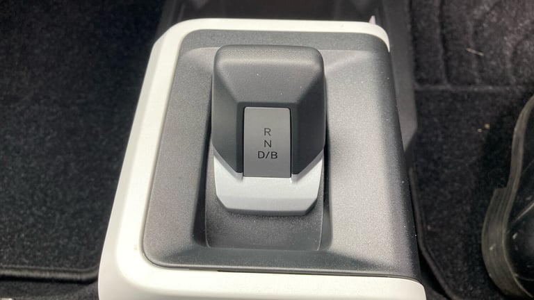 2025 Dacia Spring 27kWh Expression 65 48kW 5dr Auto Electric Hatchback Hatchback Electric Automatic