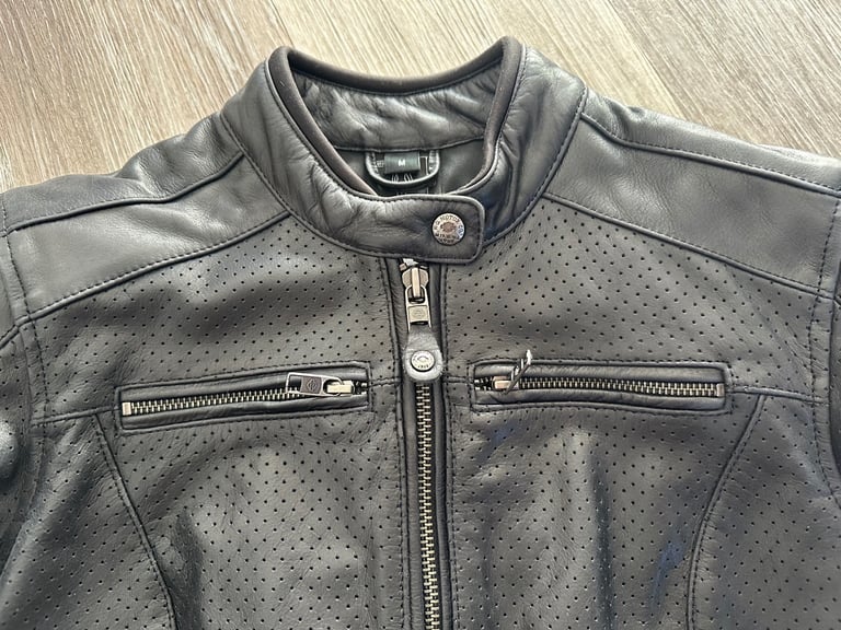 Womens Harley Davidson "Epic" Black Leather Riding Jacket. Size Medium. BNWOT