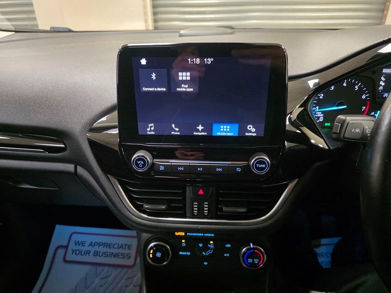 FORD FIESTA 1.1 Ti-VCT Zetec Black Manual Petrol WARRANTY 12 MONTHS MOT