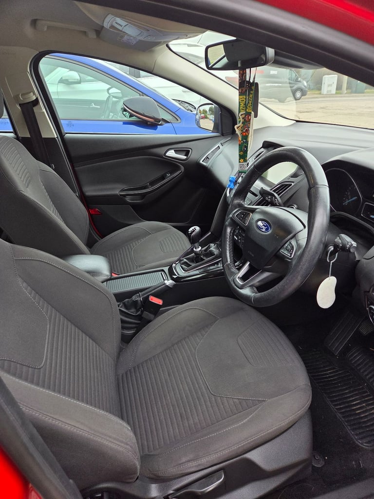 Ford, FOCUS, Hatchback, 2015, Manual, 1499 (cc), 5 doors