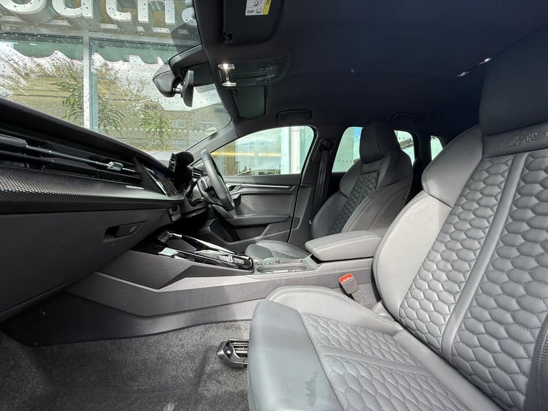  Audi RS3 2.5 TFSI Carbon Black Sportback 5dr Petrol S Tronic quattro Euro 6 (s/s) (4 Petrol Auto...