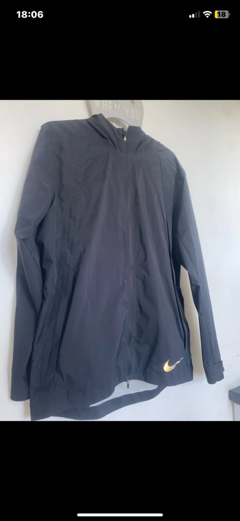 Nike muller jacket