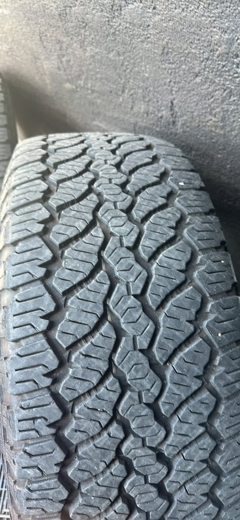 255/55/R18 XL